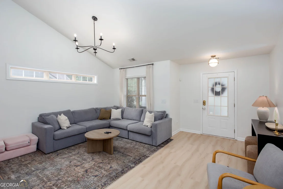 Photo of 410 Arrowhead Trail