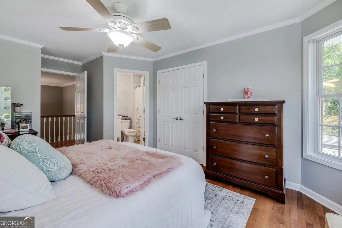 Photo of 152 Cambridge Drive