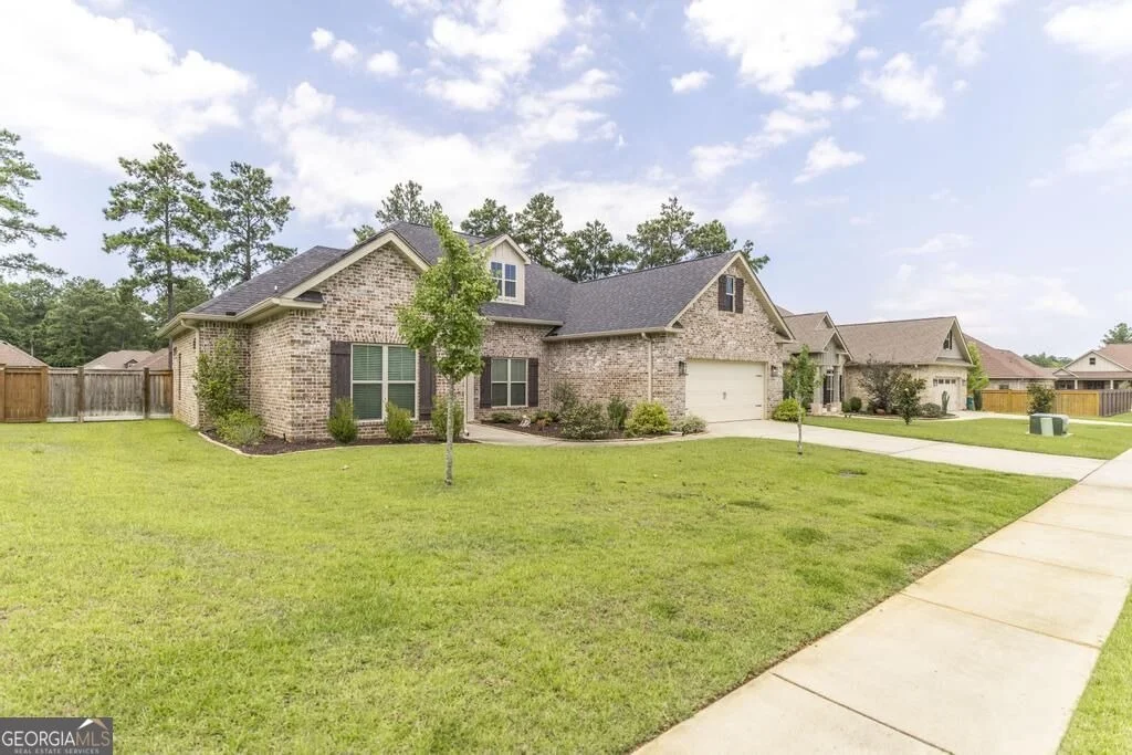 Photo of 104 Gracetree Way