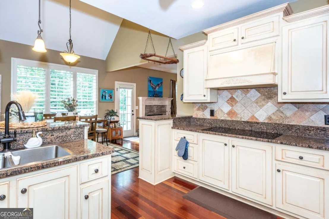 Photo of 80 White Tail Ridge Road
