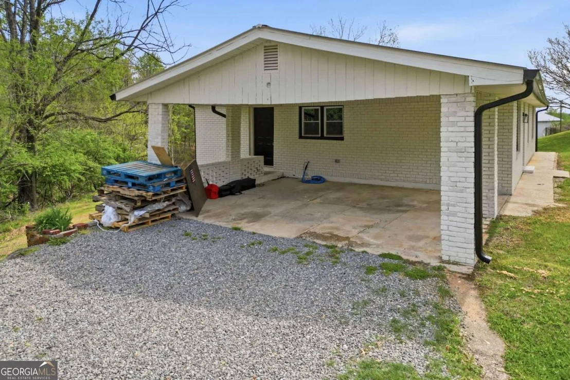 Photo of 3011 Refuge Road