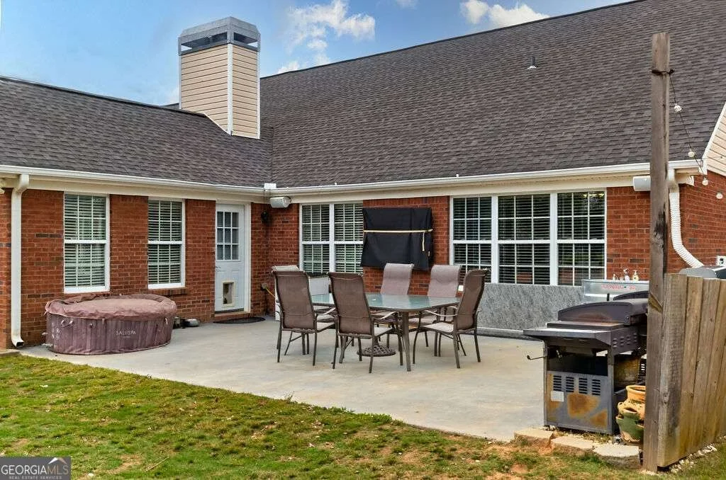 Photo of 1040 Sapphire Trail