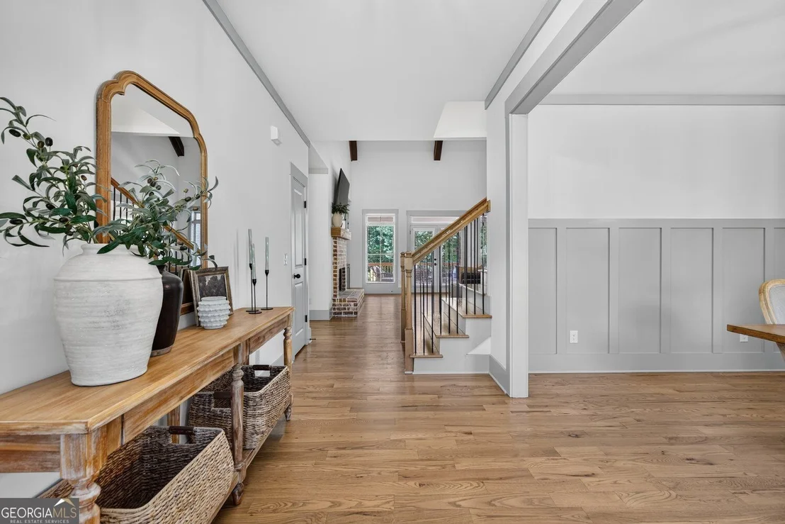 Photo of 417 Fox Valley Drive