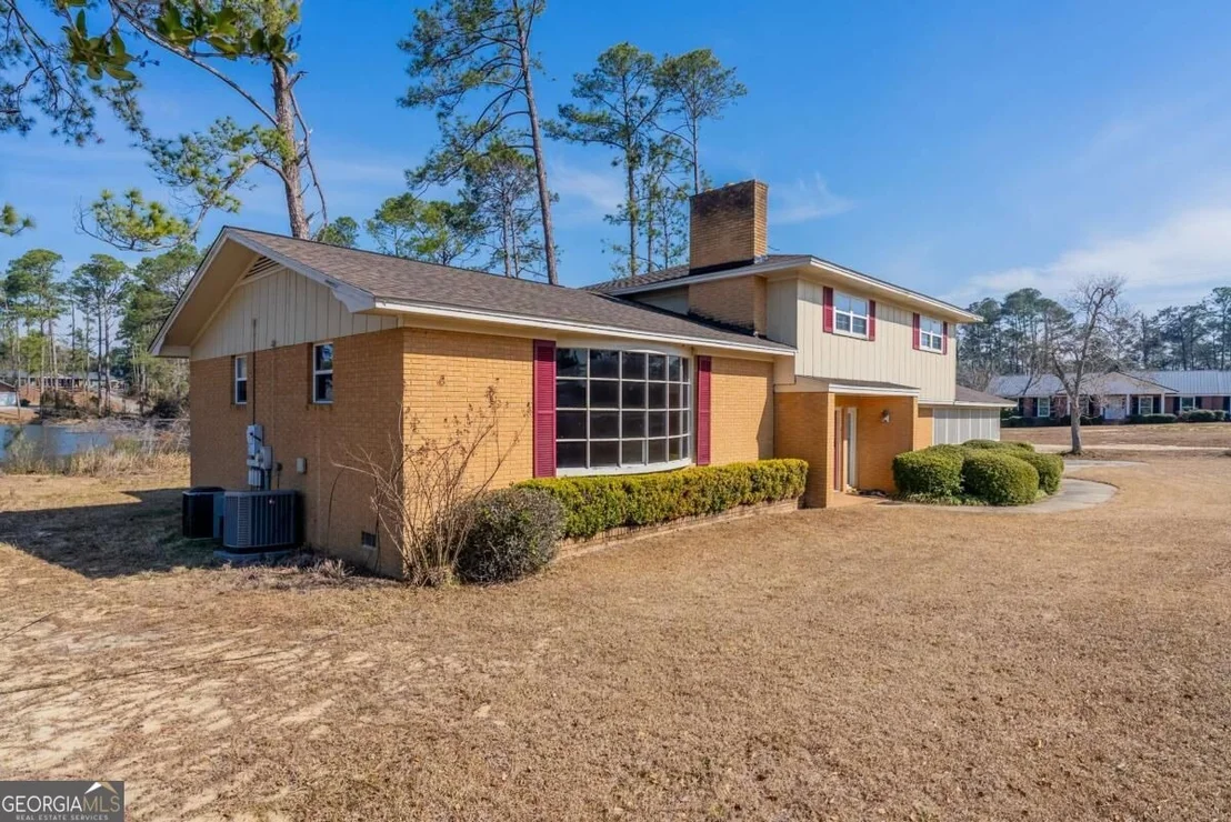 Photo of 1729 W Forest Drive