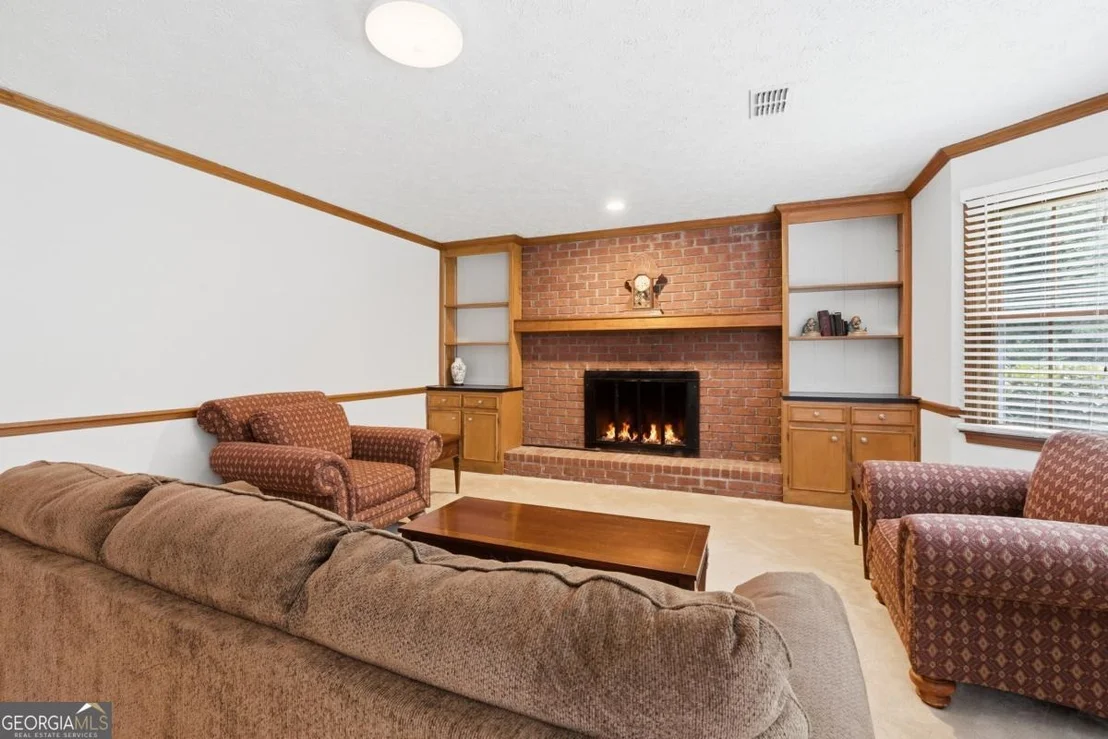 Photo of 3248 Hunterdon Way SE