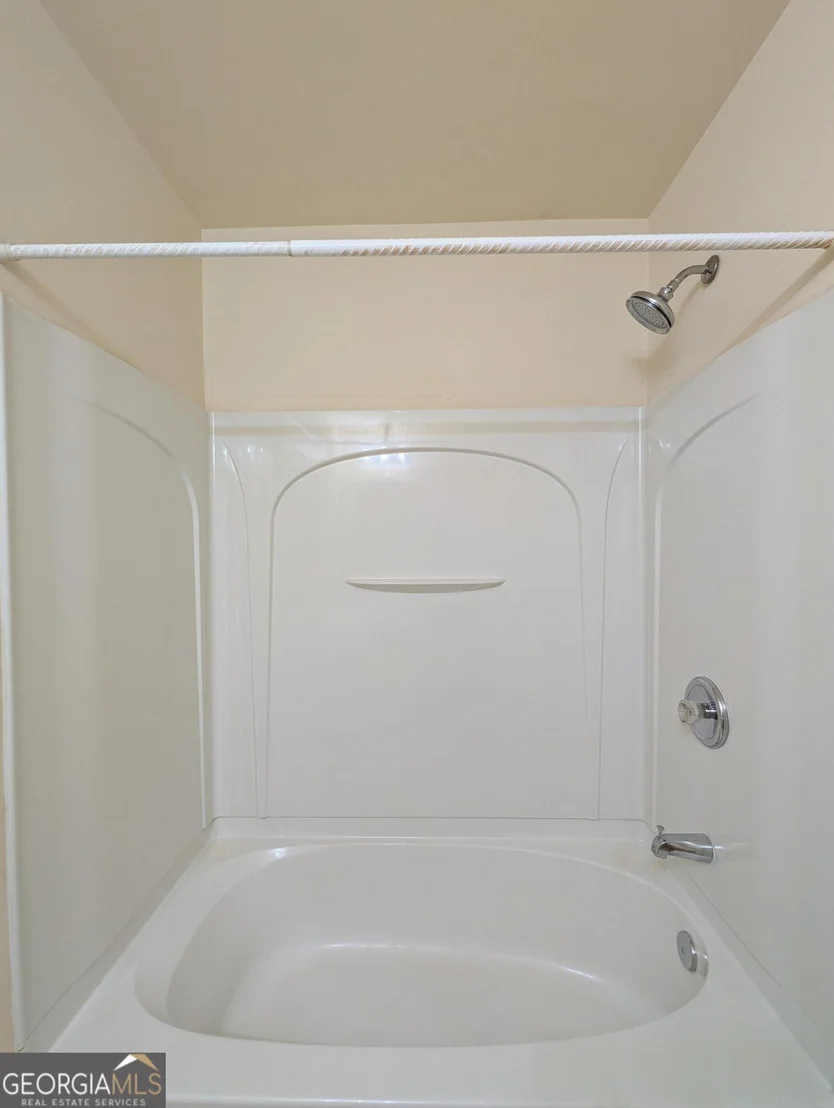 Photo of 2475 Sheldon Place