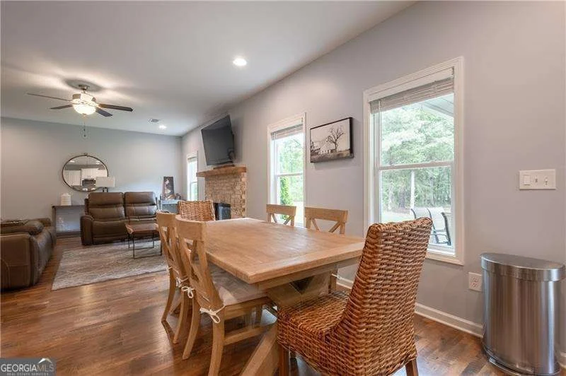 Photo of 719 Fairview Road