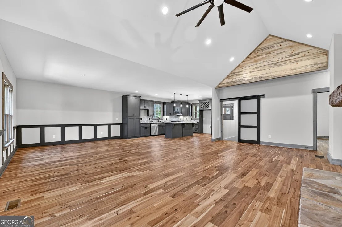 Photo of 375 Seneca Drive