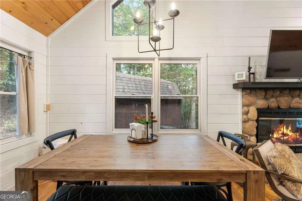 Photo of 120 Brookhaven Trail