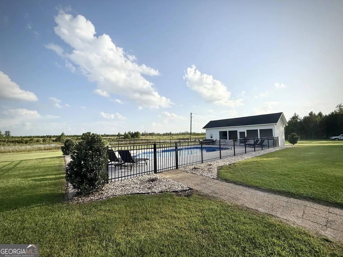 Photo of 2495 Broxton Highway