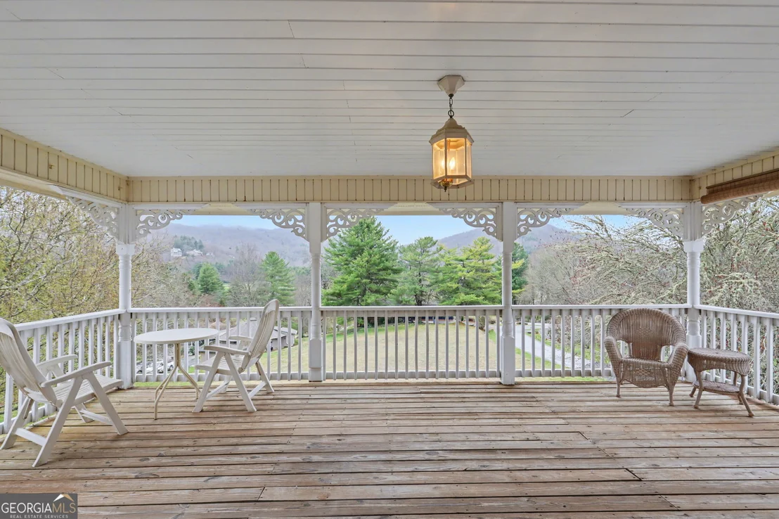 Photo of 70 Fairway Lane