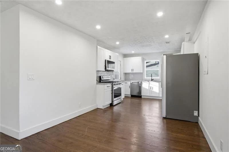 Photo of 303 Glen Iris Drive