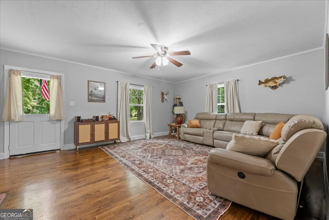 Photo of 102 Oak Street