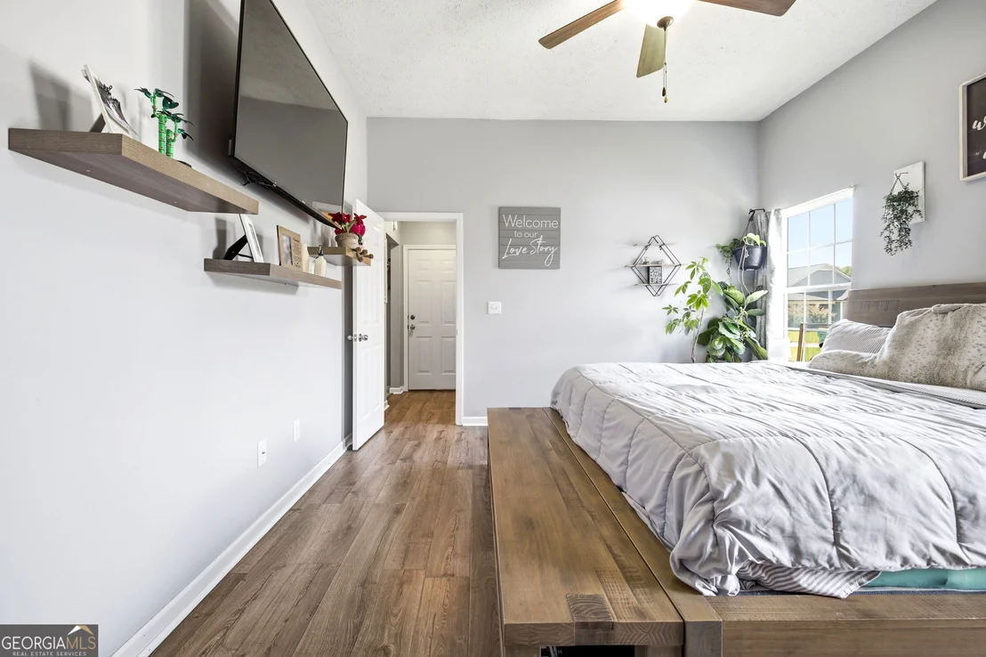 Photo of 121 Crest View Drive