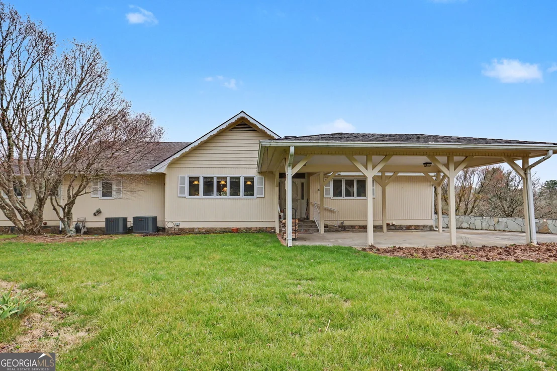 Photo of 70 Fairway Lane