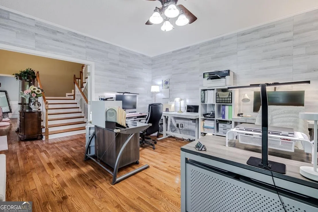 Photo of 152 Cambridge Drive