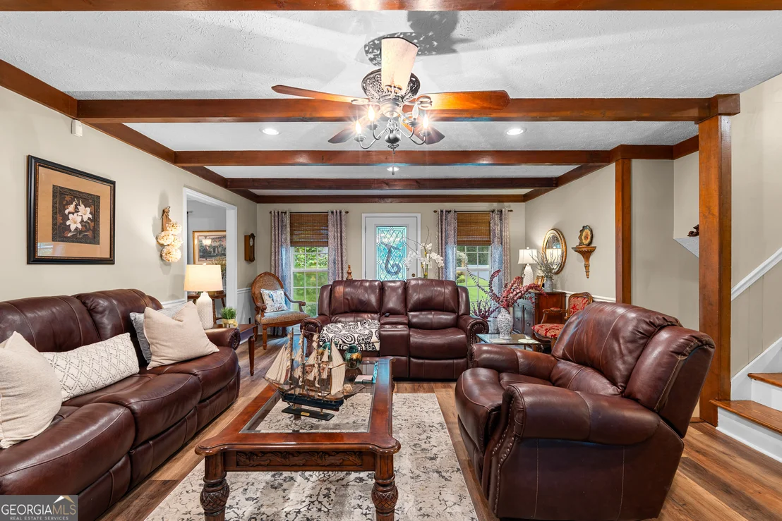 Photo of 321 Woodfield Circle