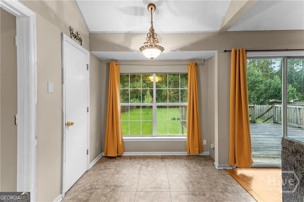 Photo of 128 Cambridge Drive