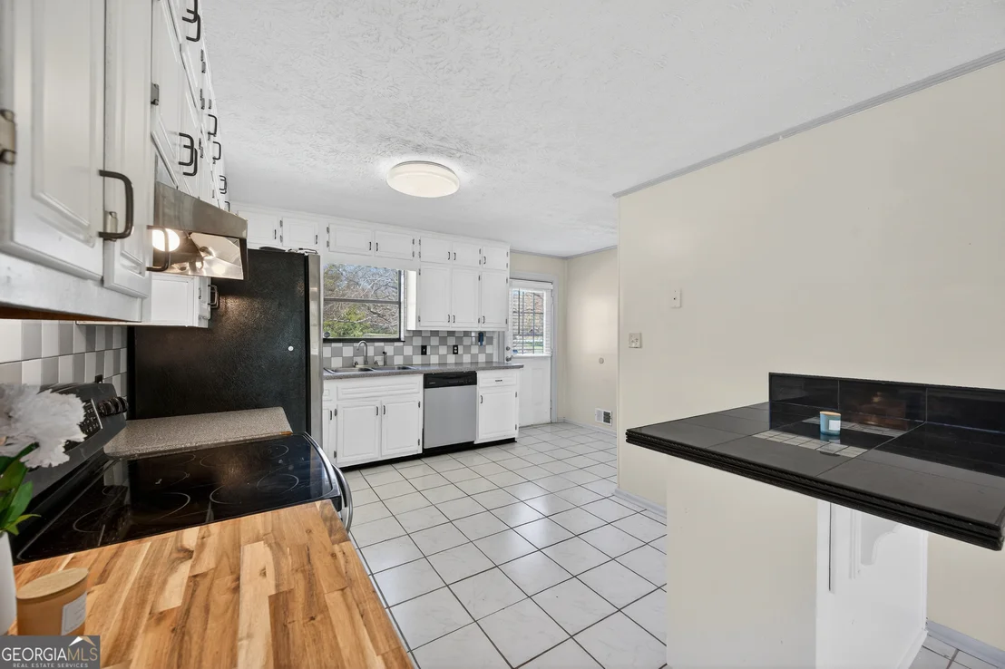 Photo of 5 Hearthstone Drive
