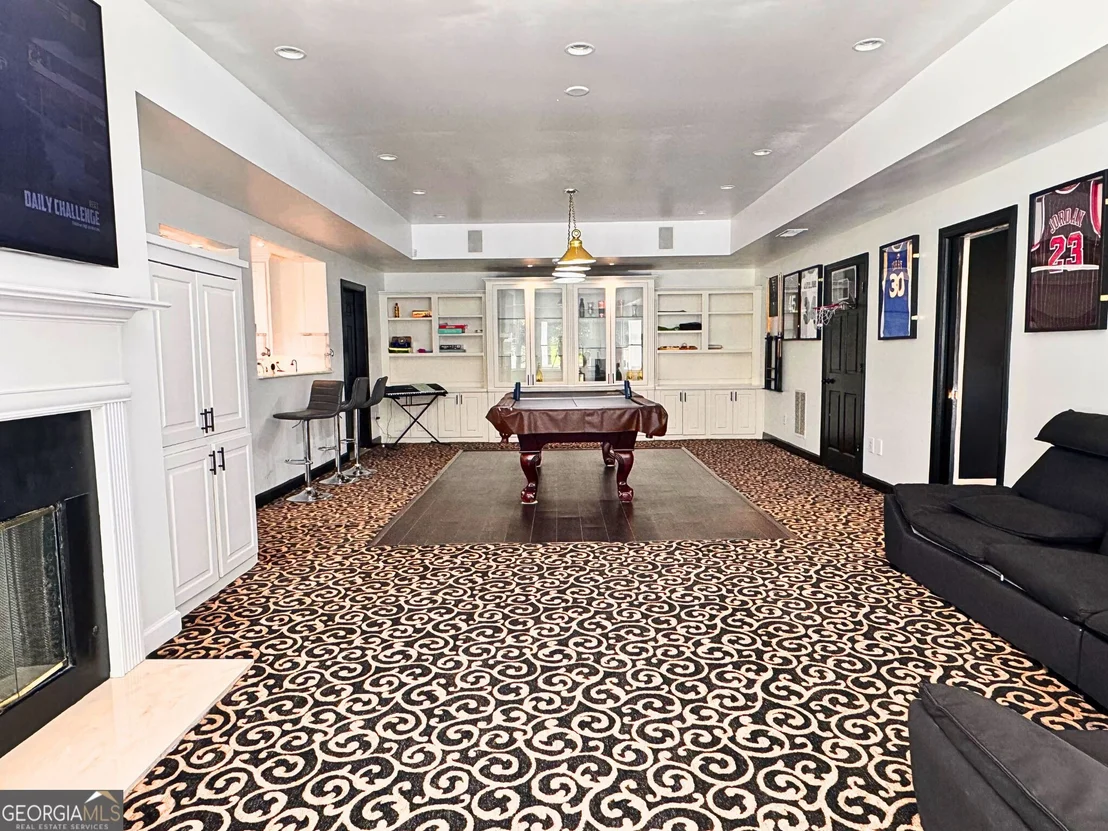 Photo of 302 Shadow Glen