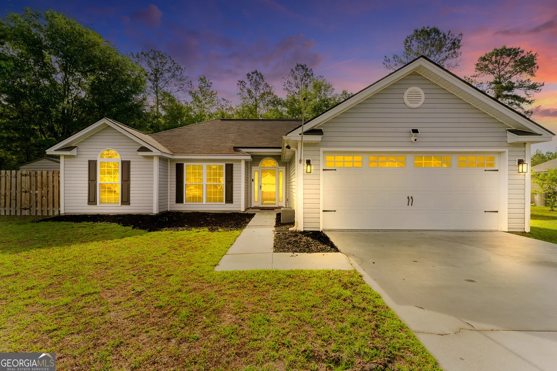 Photo of 40 Abigail Circle