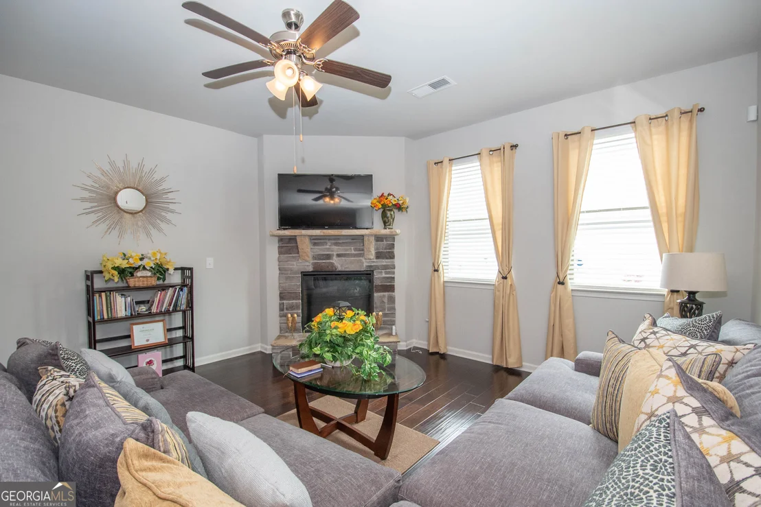 Photo of 531 Carleton Place