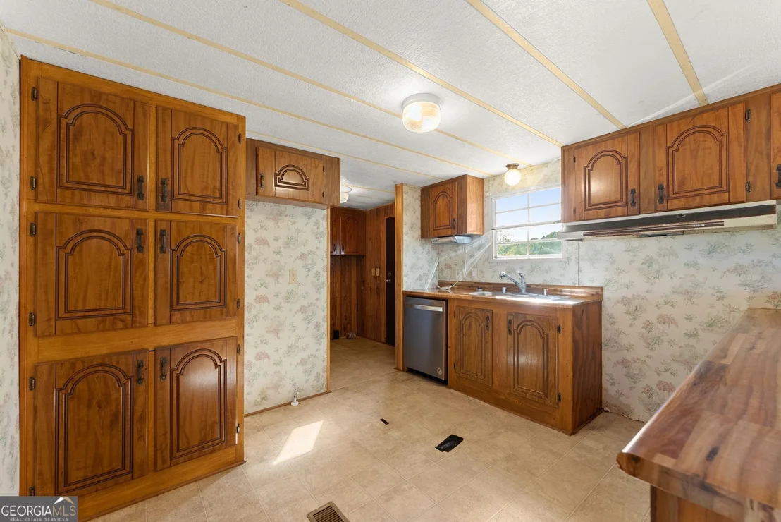 Photo of 6078 Farmer Road
