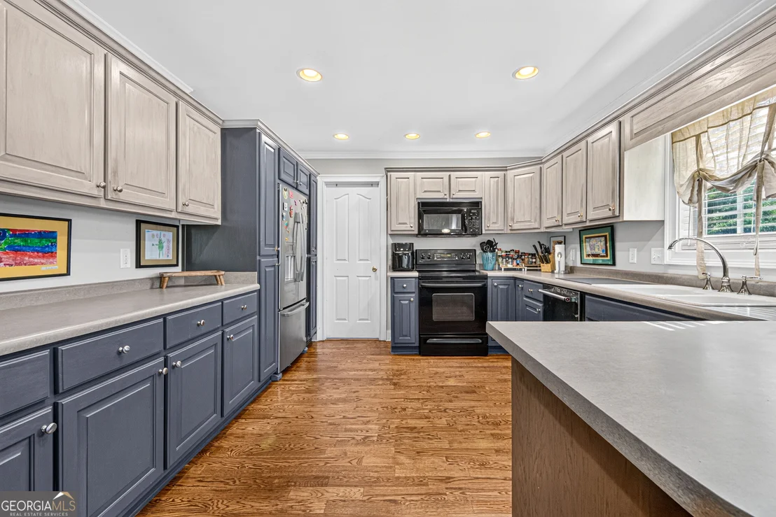 Photo of 223 Stonebrook Drive