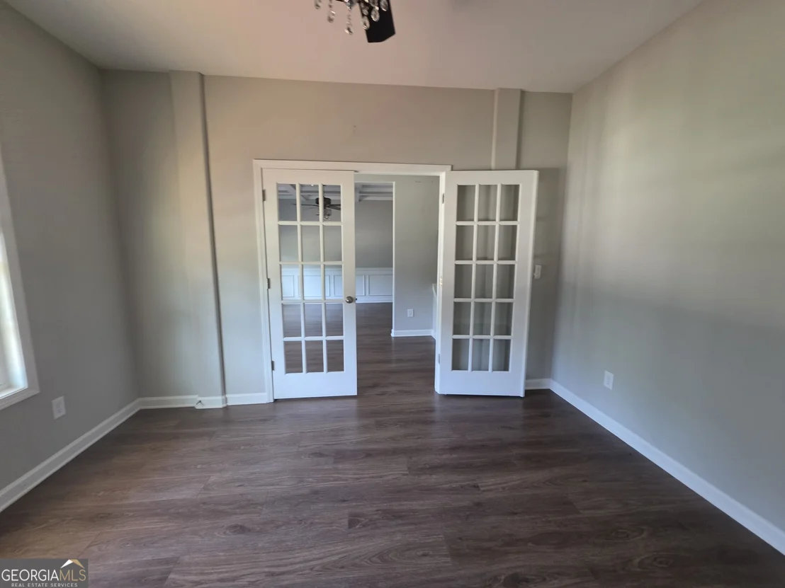 Photo of 208 N Davis Road