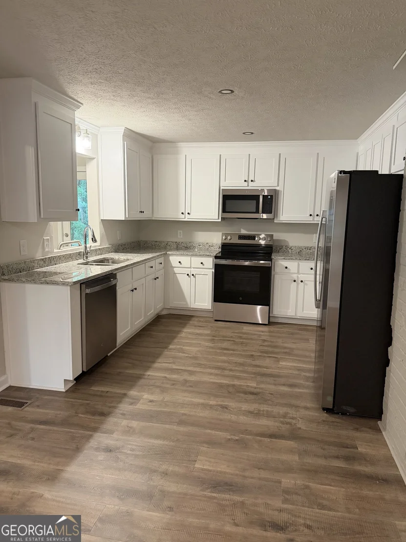 Photo of 290 Booth Road