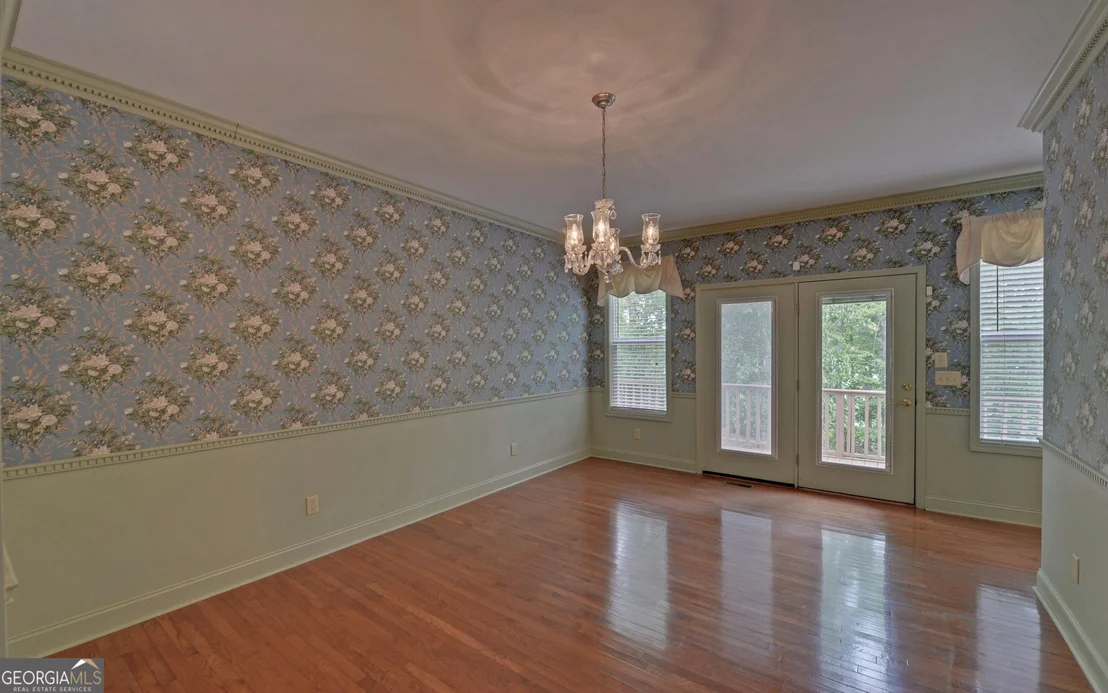 Photo of 371 Shorewood Circle