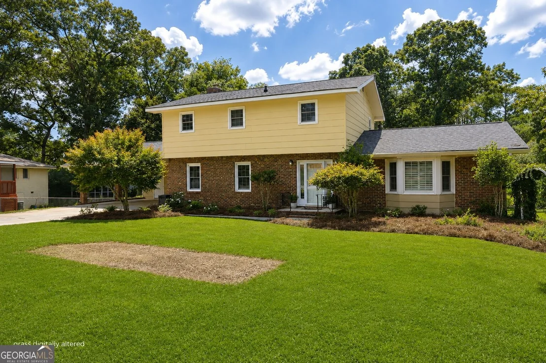 Photo of 224 Windsor Drive