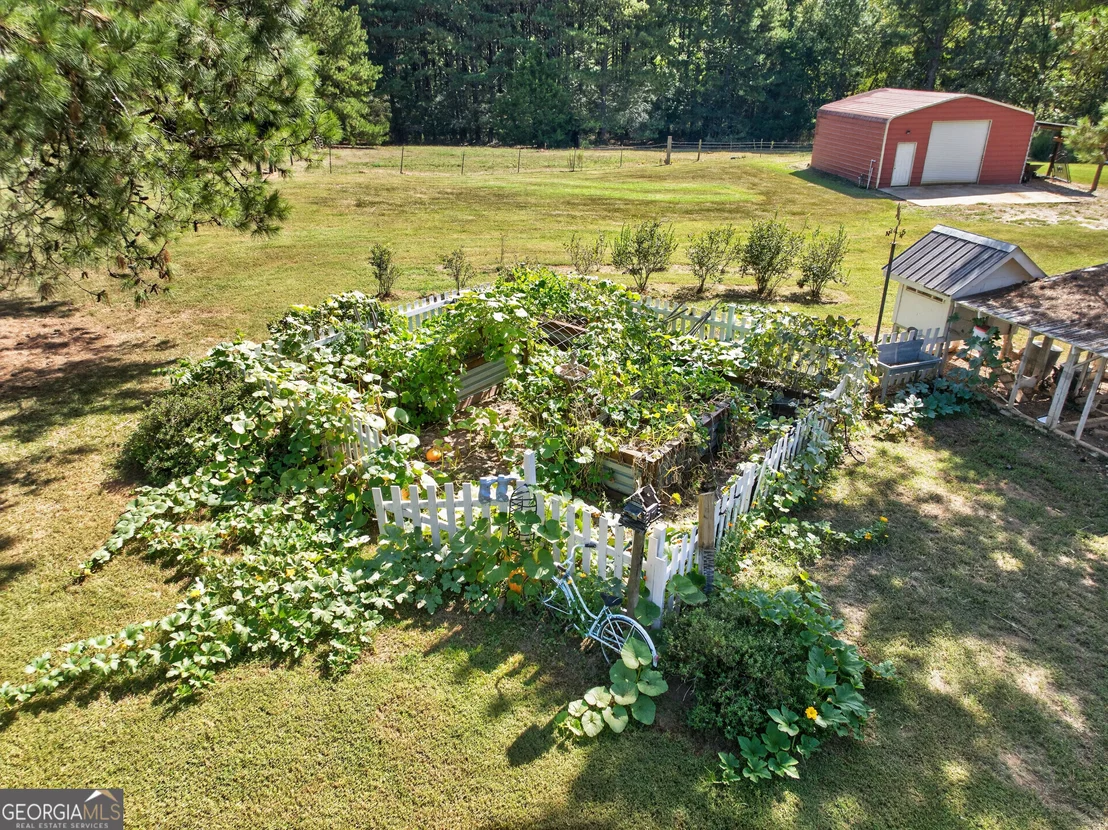 Photo of 9852 Post Road