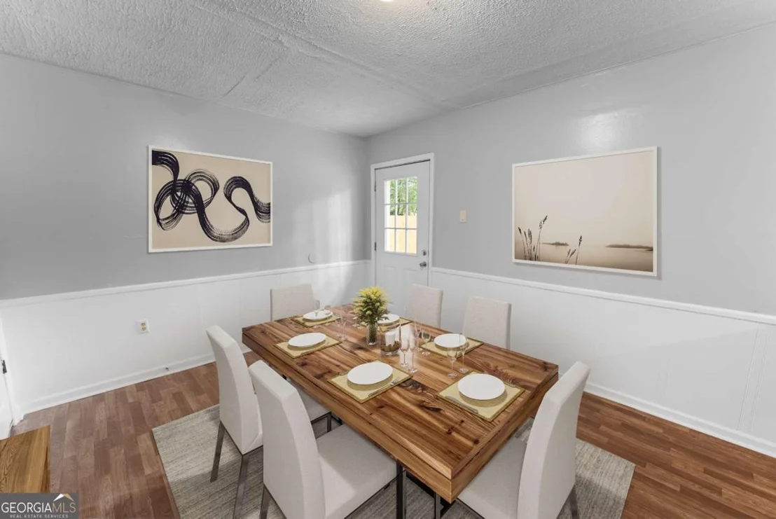 Photo of 320 W Whatley Street