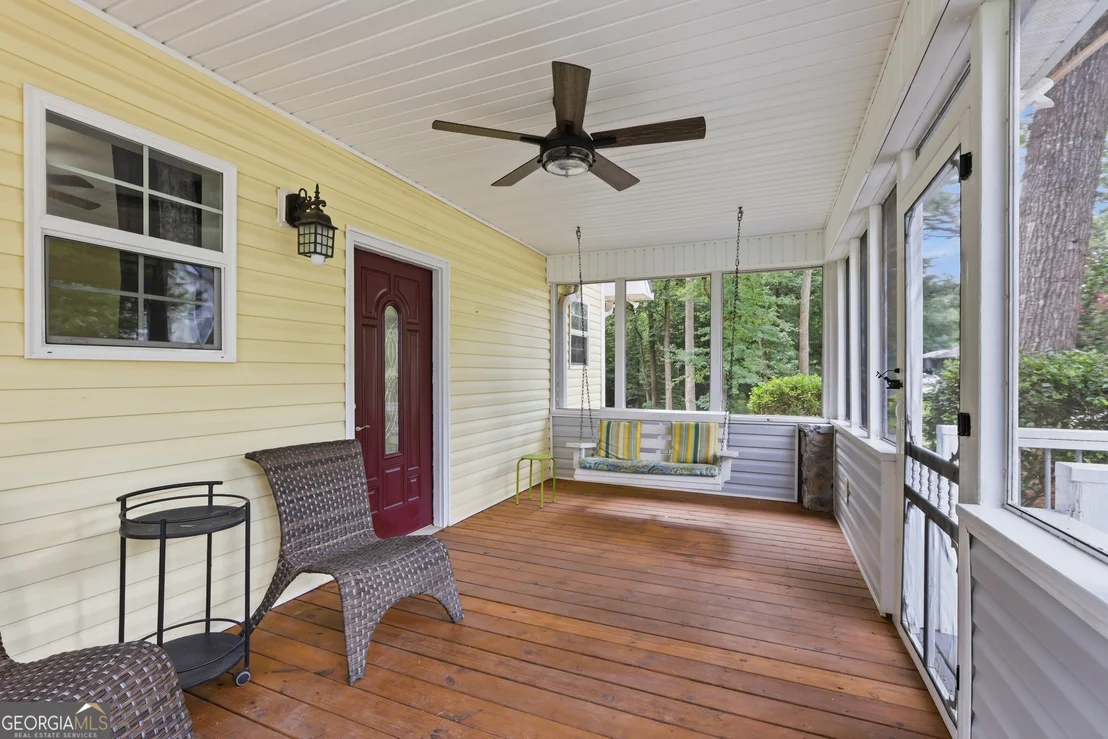 Photo of 407 Cedar Avenue