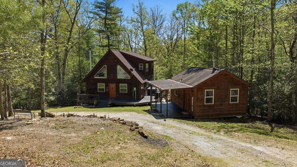Photo of 106 Roaring Creek Lane