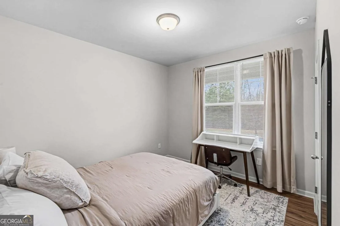 Photo of 33 Brookside Way NW