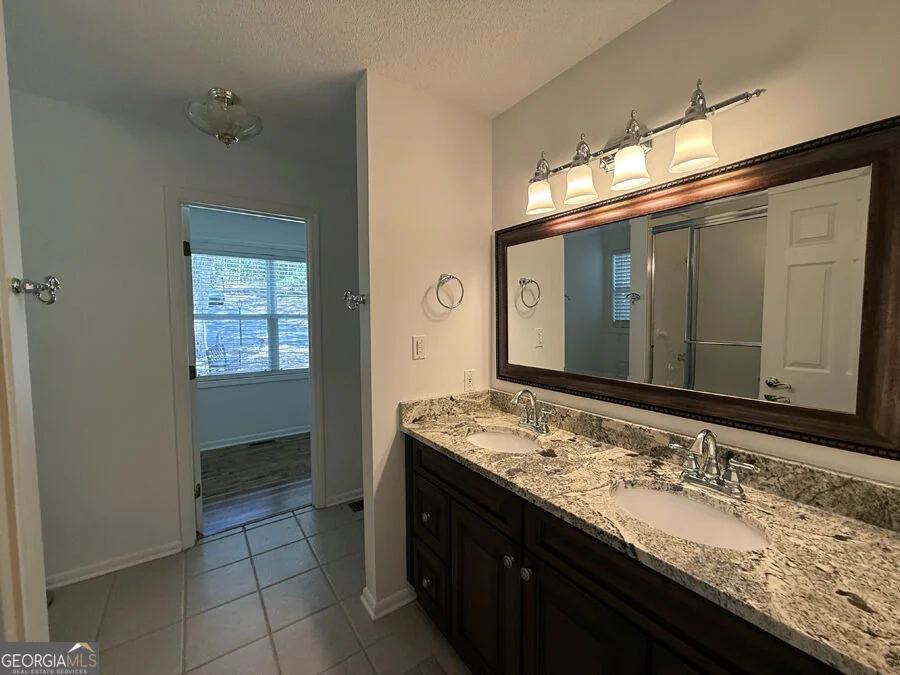 Photo of 120 Warpaint Lane