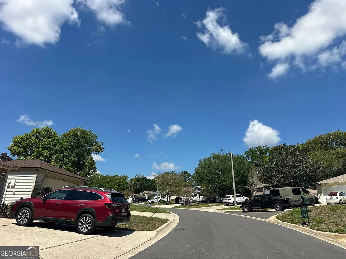 Photo of 558 Portland Circle