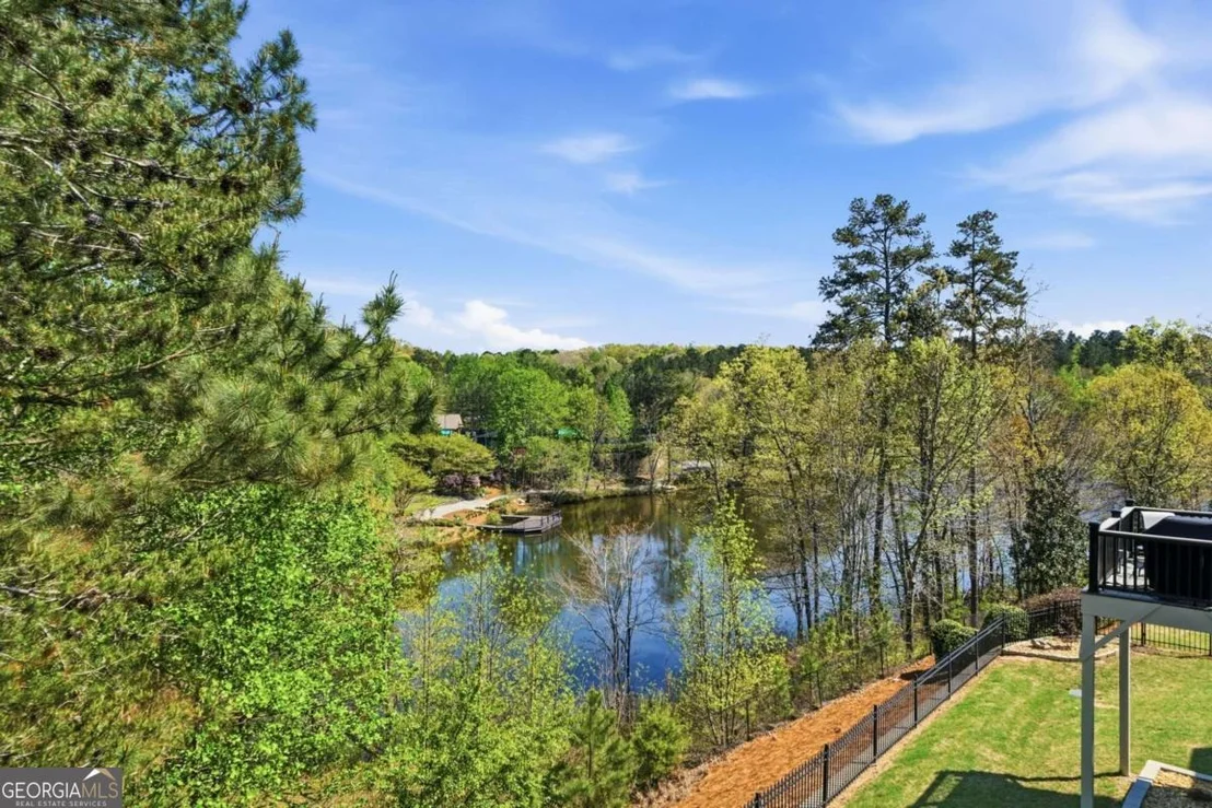 Photo of 655 Hemlock Trail