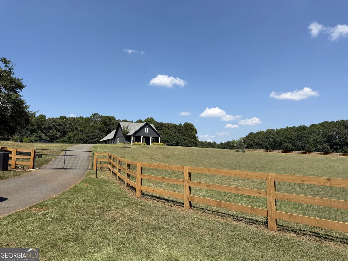 Photo of 300 Cook Road