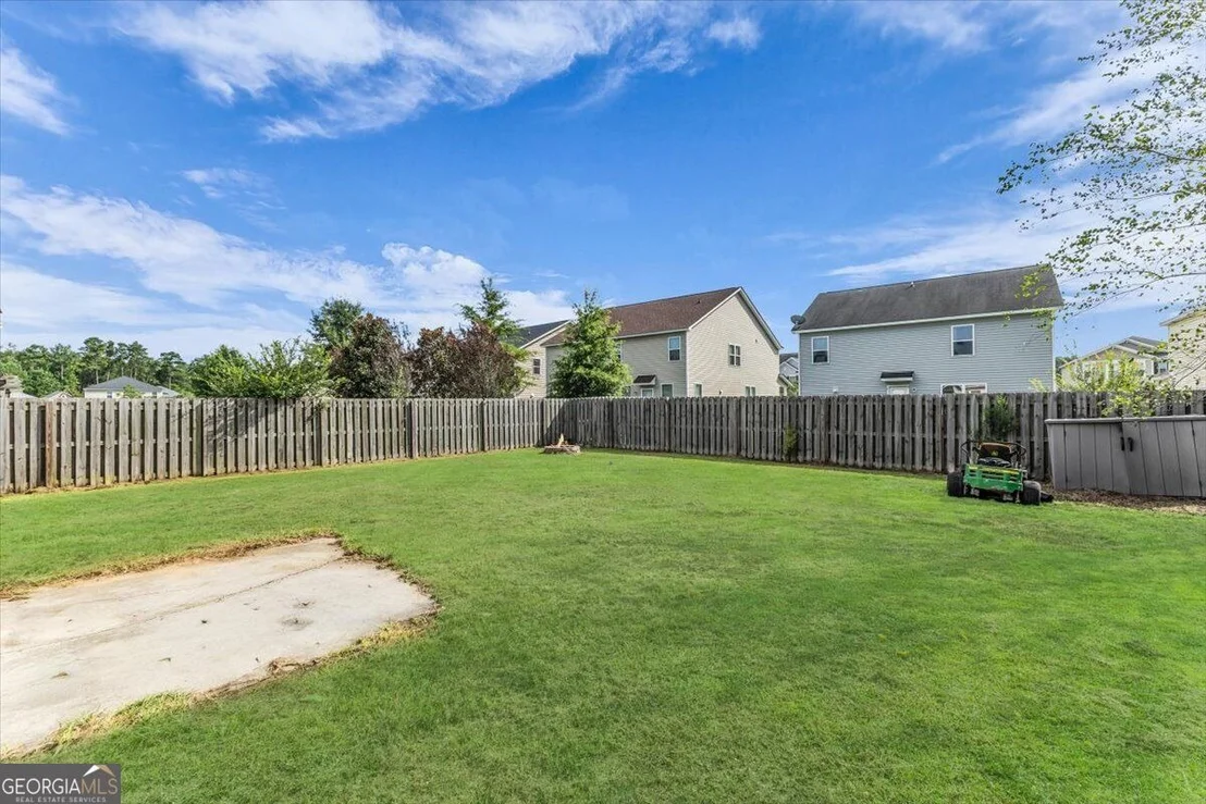 Photo of 413 Lions Den Drive