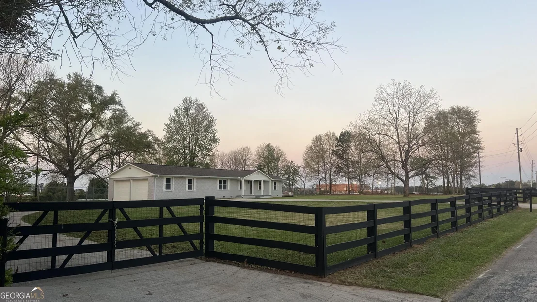 Photo of 175 Moss Drive