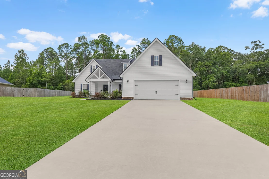 Photo of 166 SE Baker Field Lane