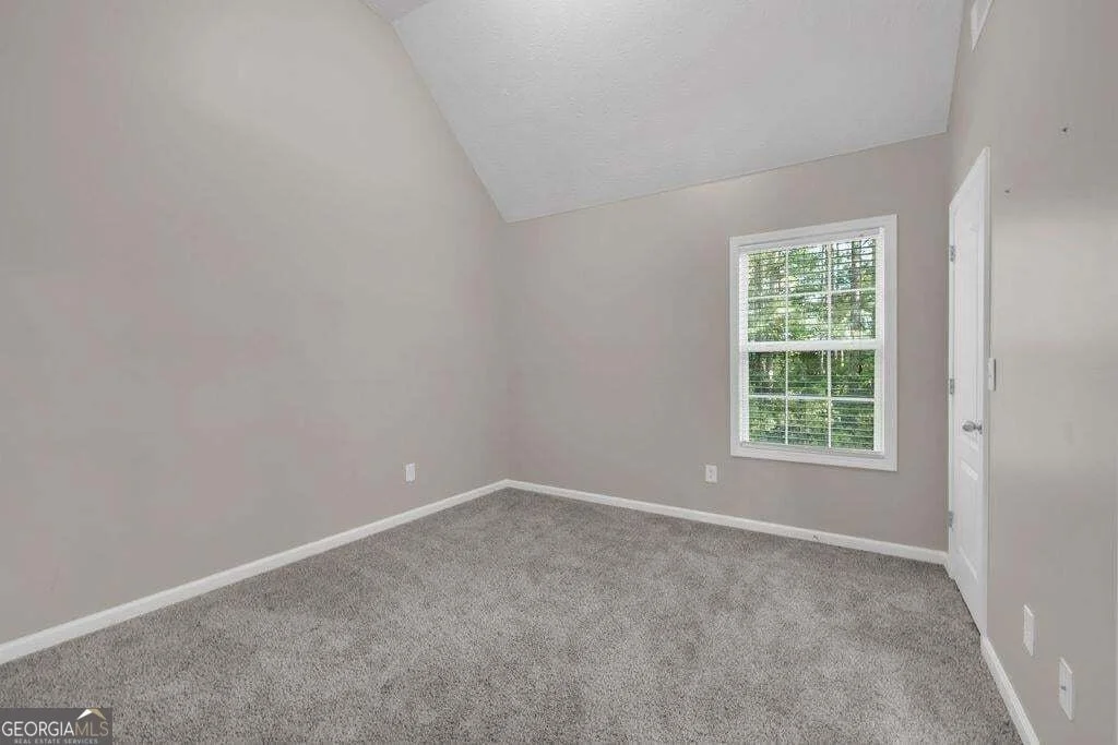 Photo of 142 Nobility Lane