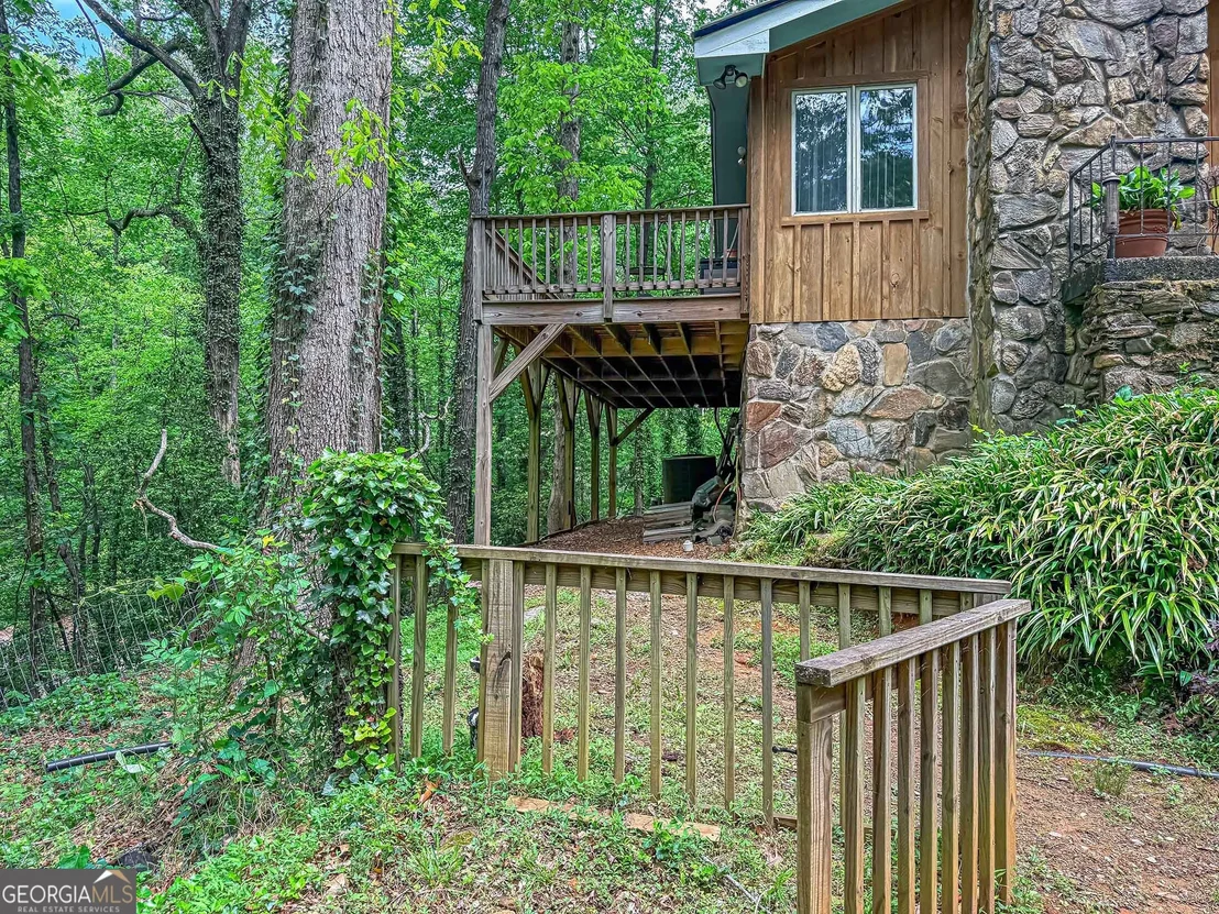 Photo of 407 Hillside Drive