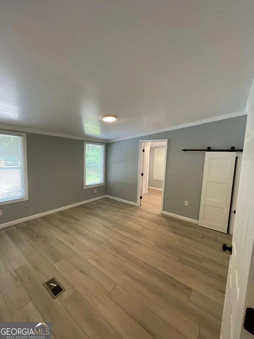 Photo of 906 Jefferson River Road