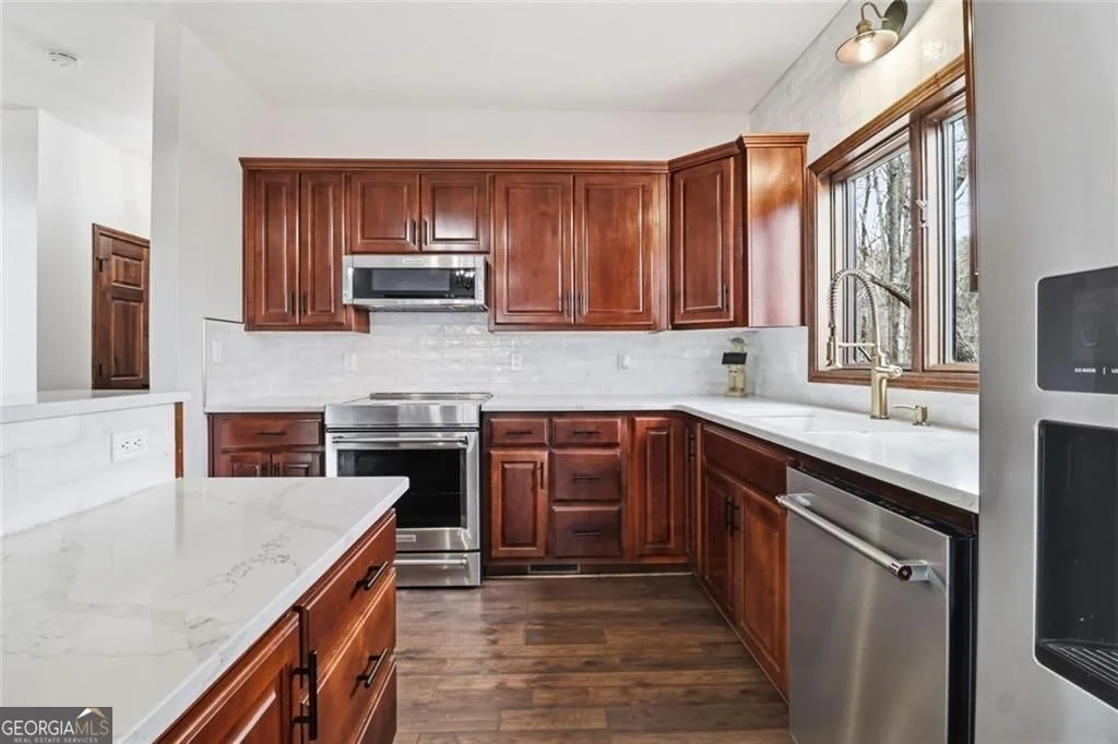 Photo of 80 McElroy Mountain Drive