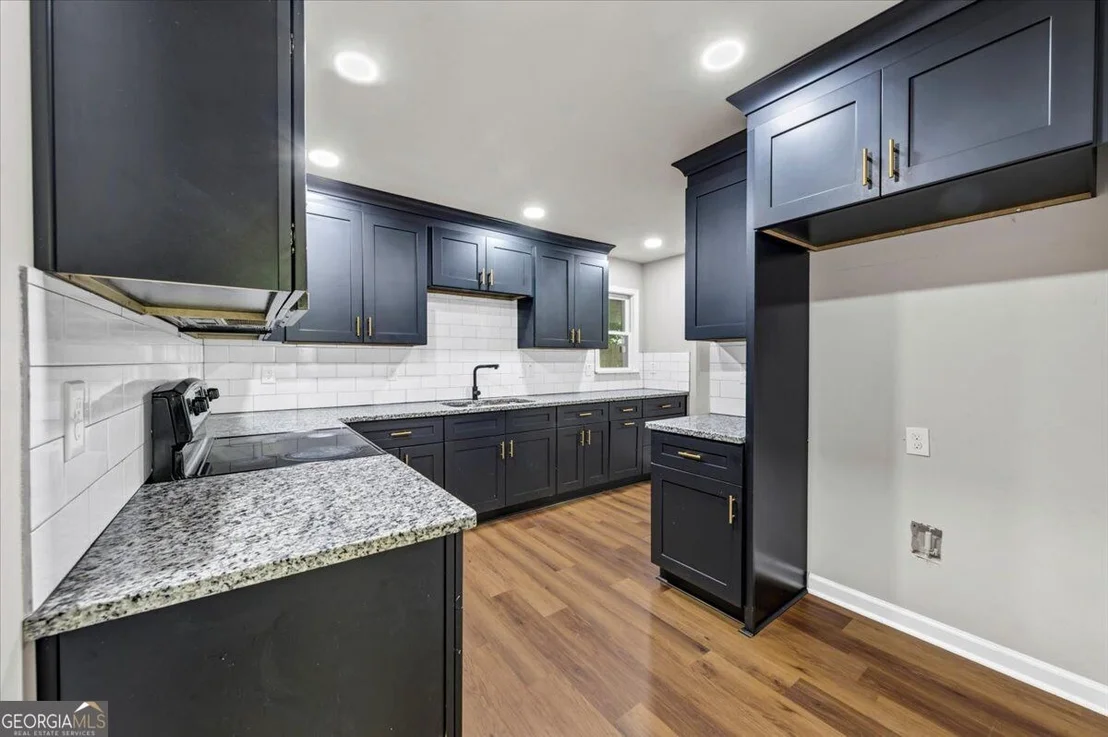 Photo of 956 Laurel Street