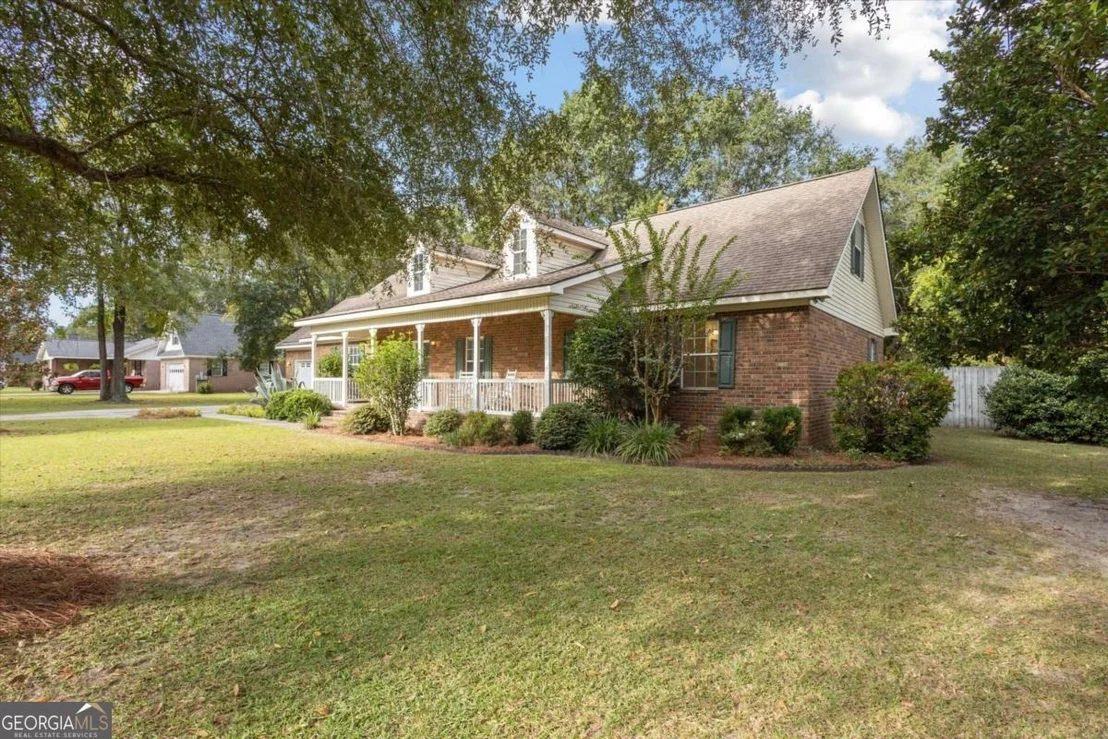 Photo of 330 Central Avenue